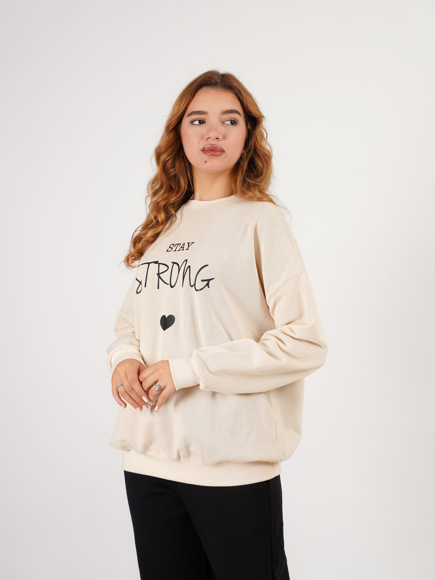 Ensemble “Stay Strong” – Beige & Noir