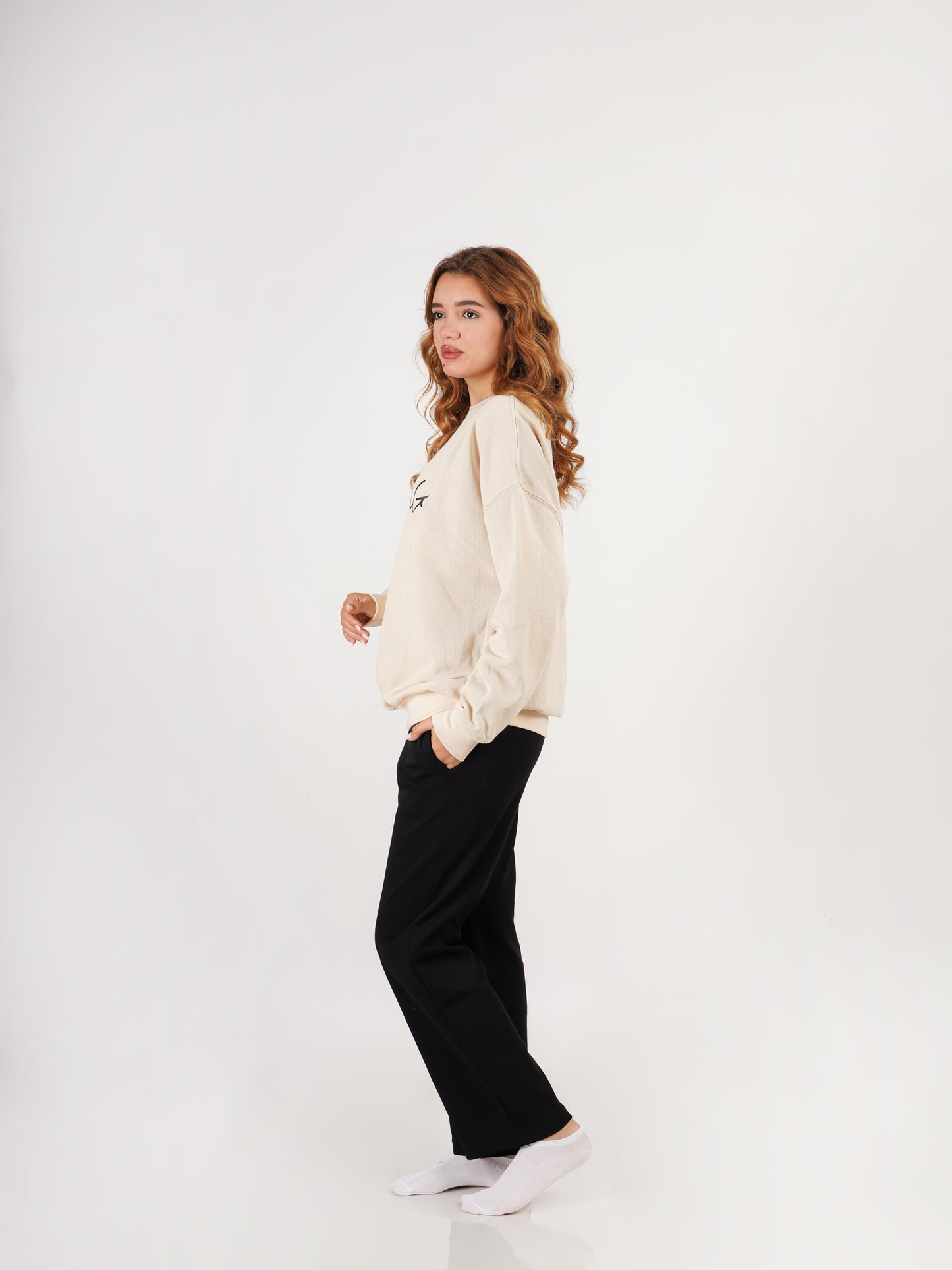 Ensemble “Stay Strong” – Beige & Noir