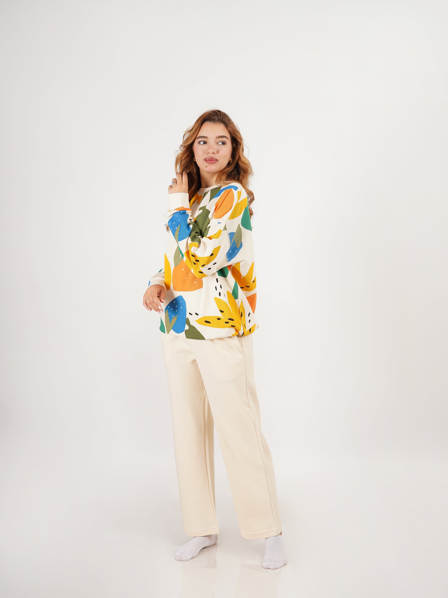 Ensemble “Fruits Colorés” – Multicolore & Beige Clair