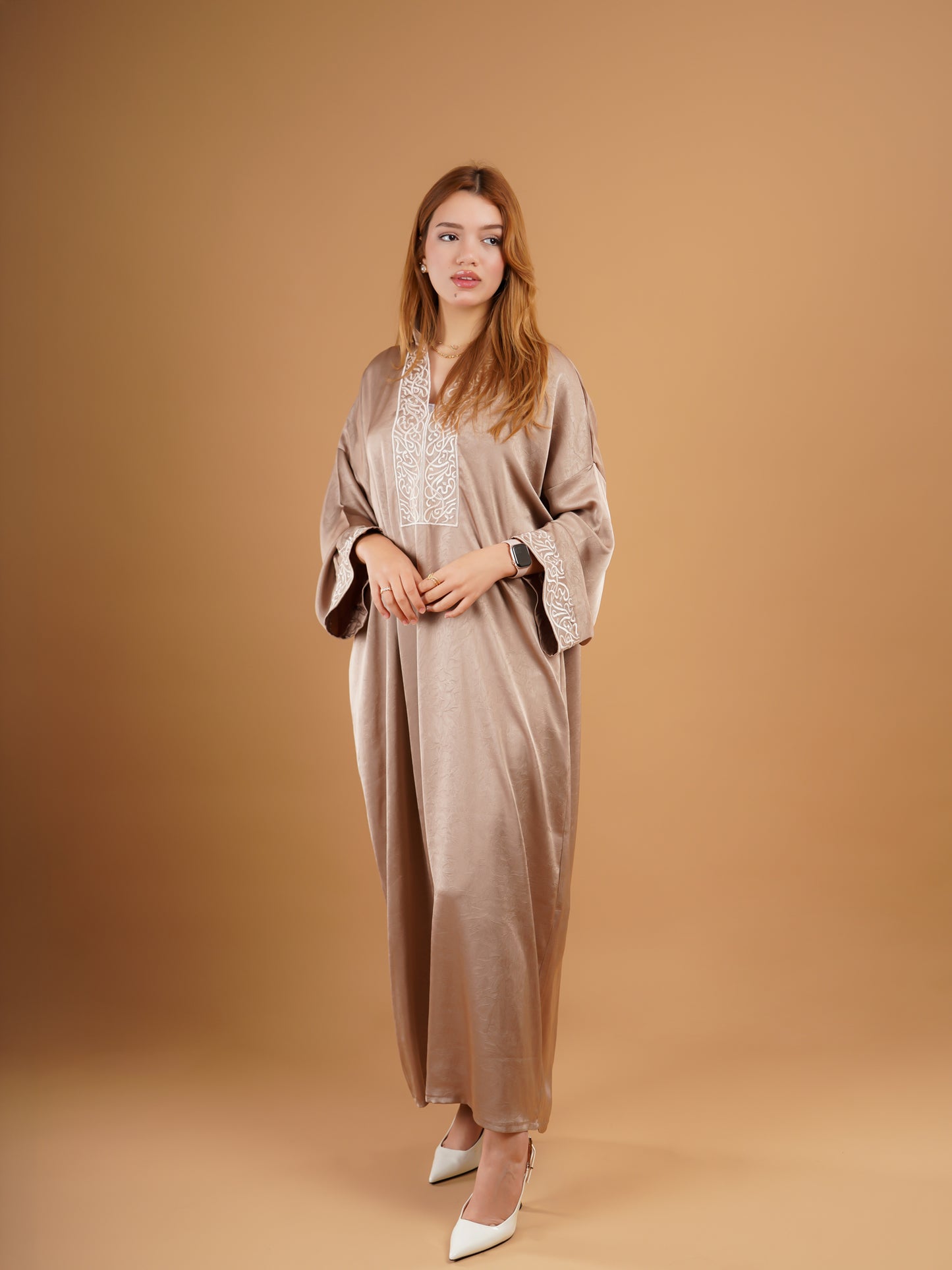 Gandoura beige brodée